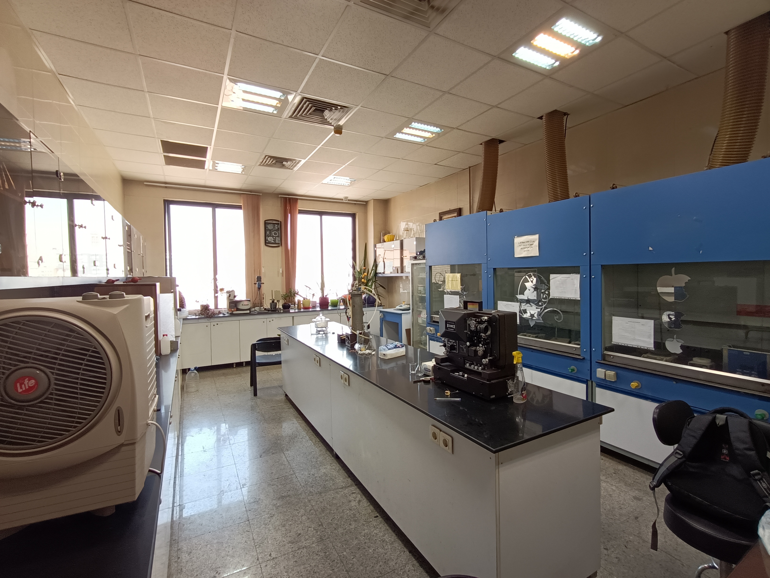 آزمایشگاه شیمی آلی